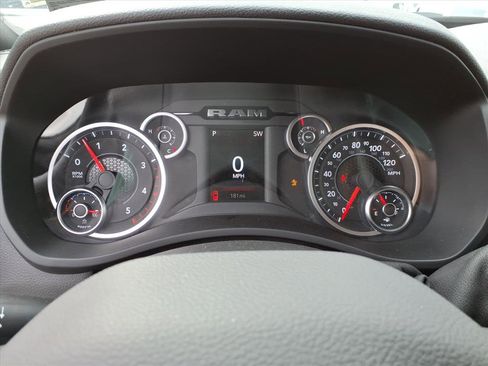 New 2026 RAM 5500 Tradesman w/ Chrome Appearance Group image 28