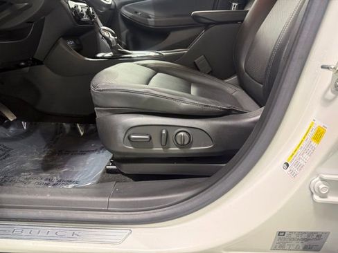 Certified 2023 Buick Encore GX Essence w/ Experience Buick Package image 13