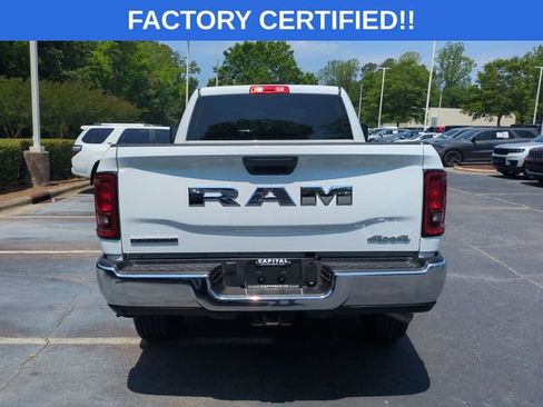 Certified 2026 RAM 2500 Big Horn AWD/4WD image 4