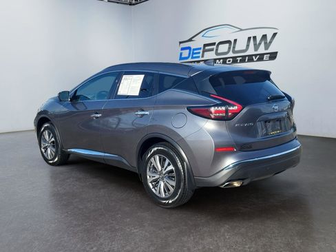Used 2022 Nissan Murano SV image 5
