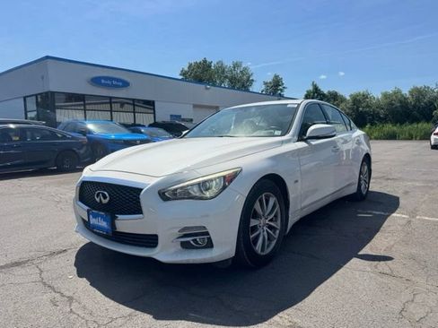 Used 2017 INFINITI Q50 3.0t Premium w/ 3.0T Premium Plus Package AWD/4WD image 6