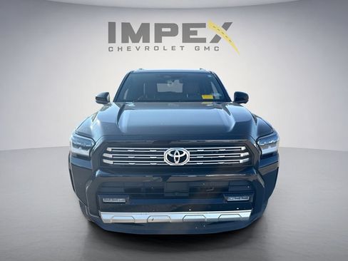 Used 2025 Toyota 4Runner Limited AWD/4WD image 8
