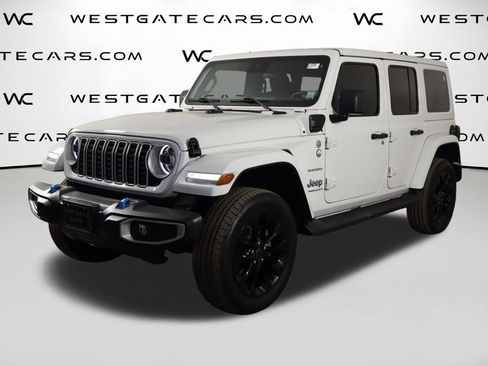 Used 2024 Jeep Wrangler Unlimited Sahara w/ Dual Top Group AWD/4WD image 1