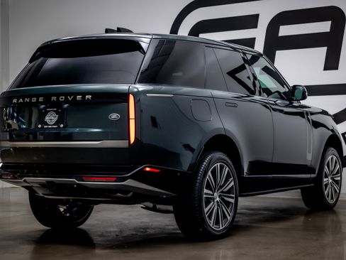Used 2023 Land Rover Range Rover SE AWD/4WD image 28
