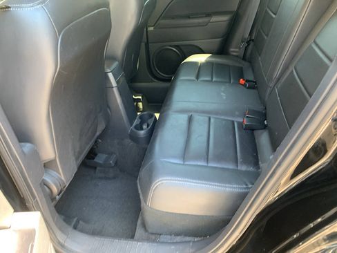 Used 2015 Jeep Patriot High Altitude AWD/4WD image 13