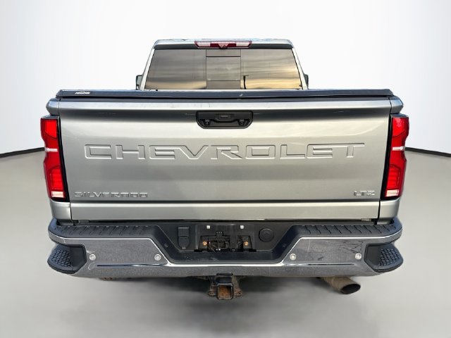 Used 2024 Chevrolet Silverado 3500 LTZ w/ LTZ Premium Package AWD/4WD image 6
