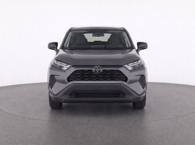 Used 2024 Toyota RAV4 LE FWD image 5