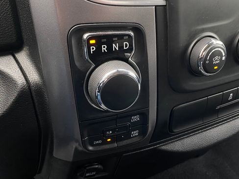 Used 2023 RAM 1500 Classic SLT image 18