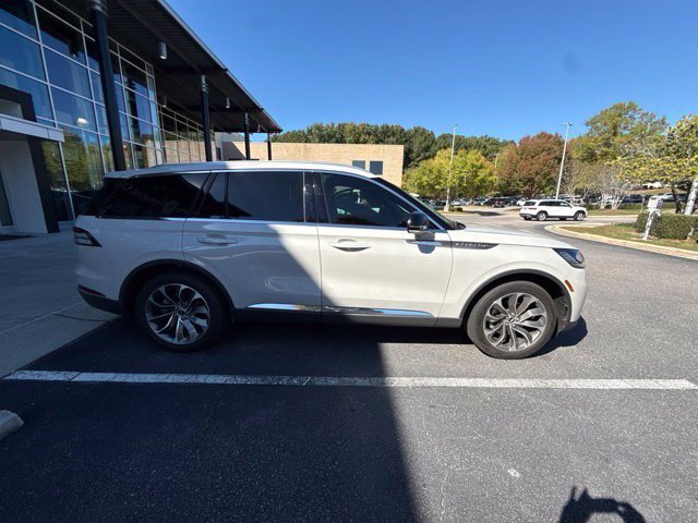 Used 2025 Lincoln Aviator Reserve w/ Illumination Package AWD/4WD image 15