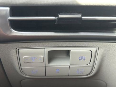 New 2025 Hyundai Tucson Blue image 30