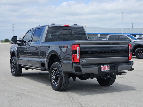Used 2025 Ford F250 Platinum AWD/4WD image 7