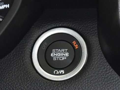 New 2026 RAM 1500 4x4 Crew Cab image 24