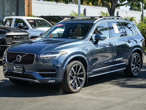 Used 2019 Volvo XC90 T6 Momentum w/ Advanced Package AWD/4WD image 3