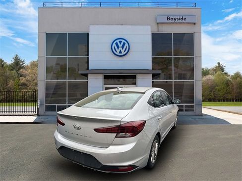 Used 2019 Hyundai Elantra SEL image 5