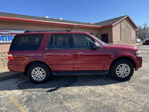 Used 2014 Ford Expedition XLT image 10