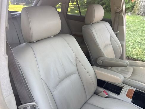 Used 2005 Lexus RX 330 AWD image 28