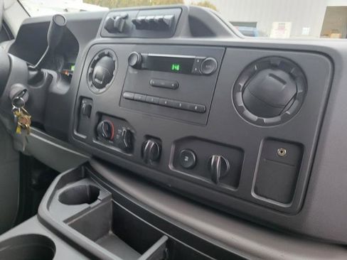 Used 2014 Ford E-350 and Econoline 350 Super Duty w/ Power Group image 49