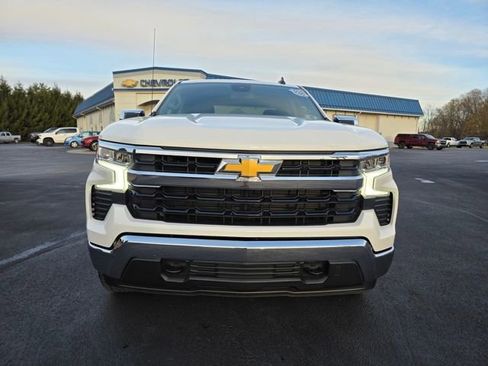 Used 2022 Chevrolet Silverado 1500 LT image 8