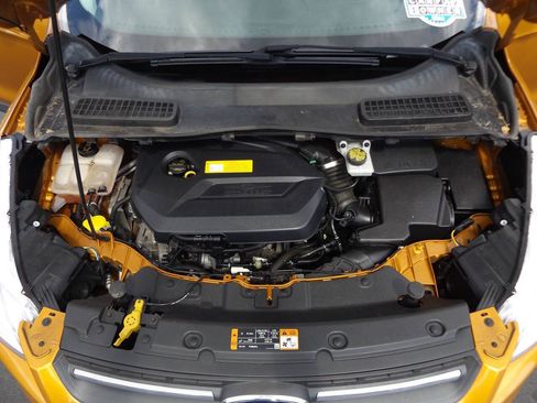 Used 2016 Ford Escape SE AWD/4WD image 30