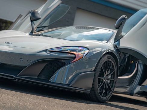 Used 2016 McLaren 675LT Coupe RWD image 31