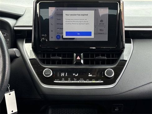 Used 2024 Toyota Corolla LE image 17