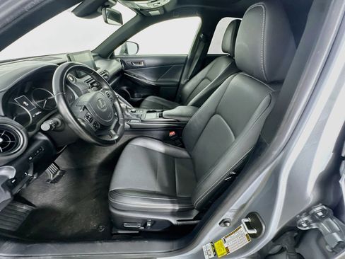 Used 2024 Lexus IS 350 F Sport RWD image 13