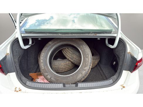 Used 2023 Volkswagen Jetta S FWD image 15