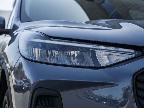 New 2026 Ford Escape SE image 18