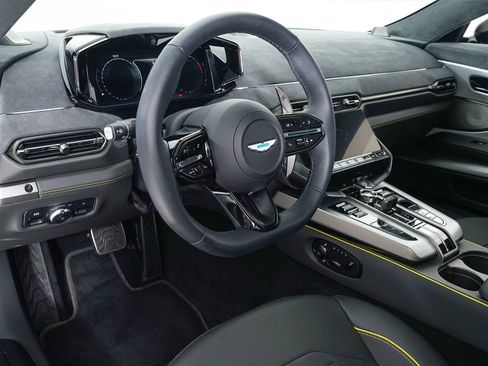 Used 2026 Aston Martin Vanquish RWD image 4