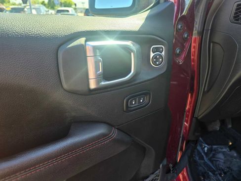 Used 2021 Jeep Wrangler Unlimited Rubicon AWD/4WD image 21