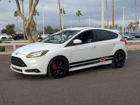 Used 2013 Ford Focus ST image 2