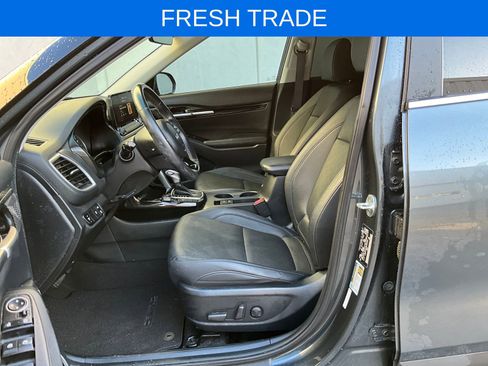 Used 2022 Kia Seltos SX image 9