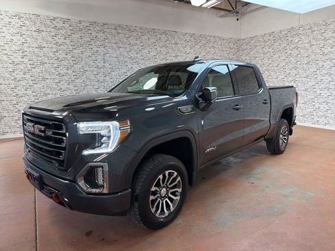 Used 2021 GMC Sierra 1500 AT4 image 3