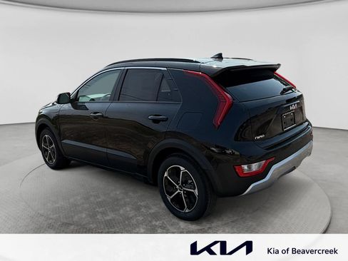 New 2026 Kia Niro EX FWD image 7