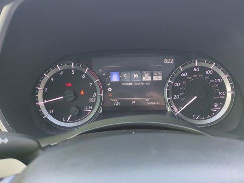 Certified 2023 Toyota Highlander XLE image 28