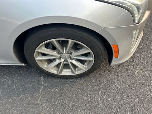 Used 2019 Cadillac CTS Luxury RWD image 10