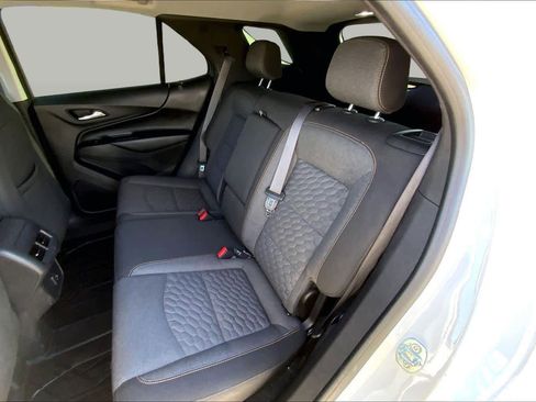 Used 2021 Chevrolet Equinox LT w/ LPO, Floor Liner Package FWD image 35