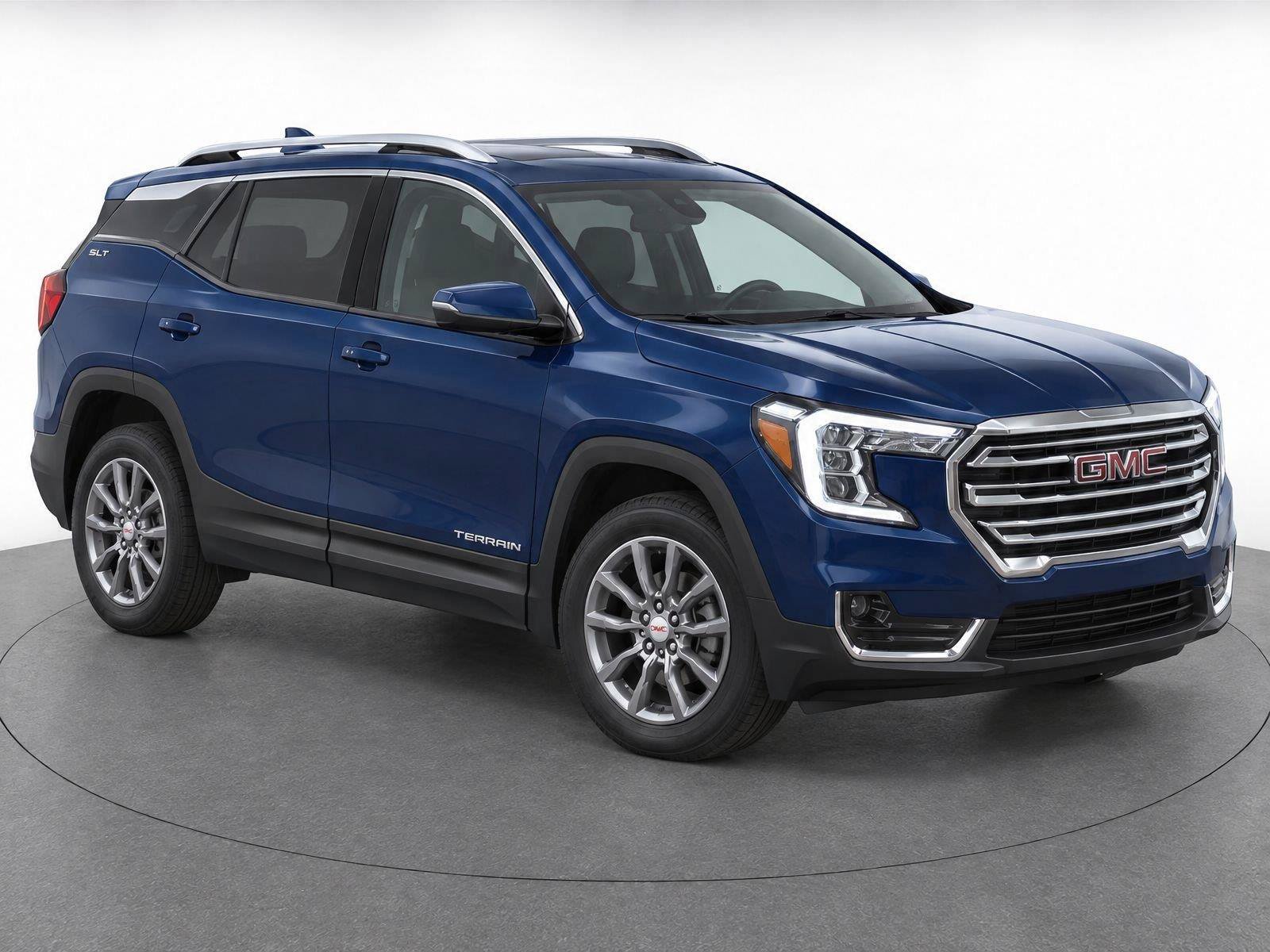 Used 2022 GMC Terrain SLT w/ Infotainment Package II AWD/4WD image 1