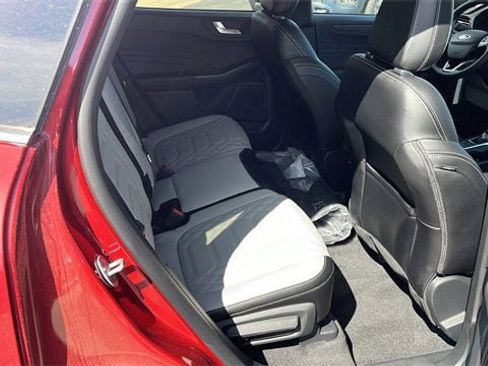 Used 2024 Ford Escape SE w/ PHEV Premium Package FWD image 31