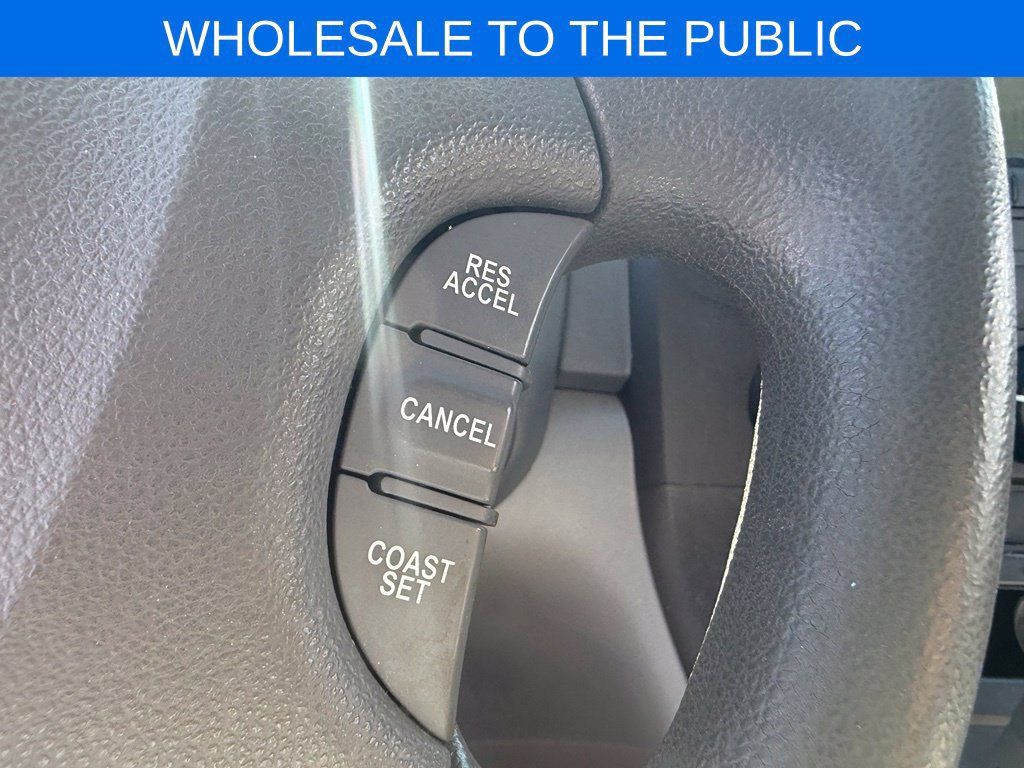 Used 2010 Kia Sedona LX FWD image 15