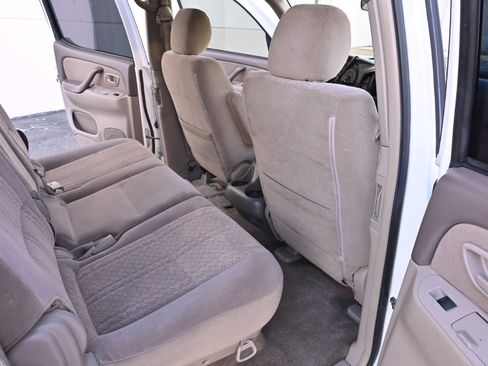 Used 2006 Toyota Tundra SR5 w/ All Weather Guard Pkg image 17