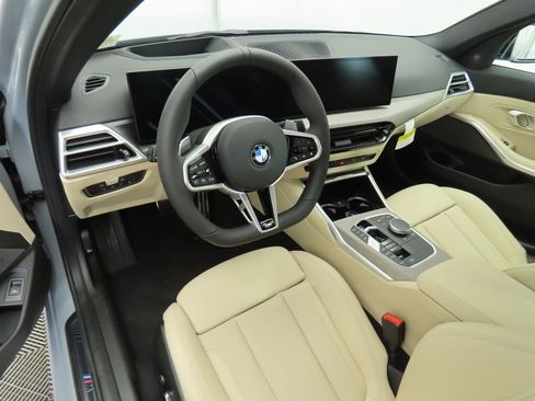 Certified 2025 BMW 330i Sedan w/ M Sport Package image 10