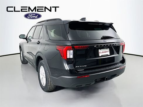New 2026 Ford Explorer Active AWD/4WD image 8