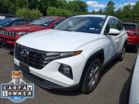 Used 2024 Hyundai Tucson SEL FWD image 2