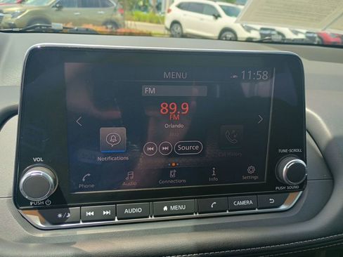 Used 2026 Nissan Rogue SV FWD image 25