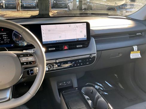 Certified 2026 Hyundai Ioniq 5 SEL RWD image 6