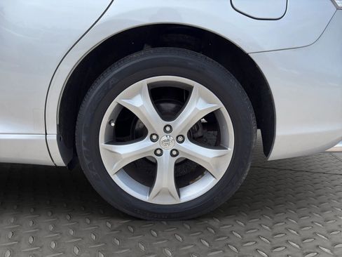 Used 2013 Toyota Venza Limited AWD/4WD image 27