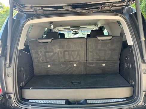 Used 2018 GMC Yukon Denali w/ Denali Ultimate Package AWD/4WD image 28