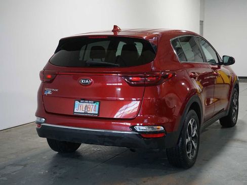 Used 2021 Kia Sportage LX image 6