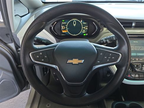 Used 2020 Chevrolet Bolt LT image 19